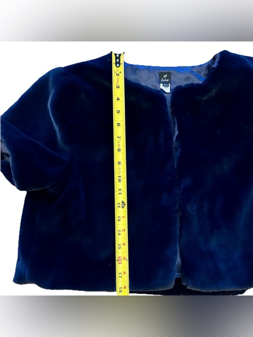 Echo Faux Fur Cropped Jacket M/L Blue Elegant Posh Coquettegirl - Picture 4 of 9